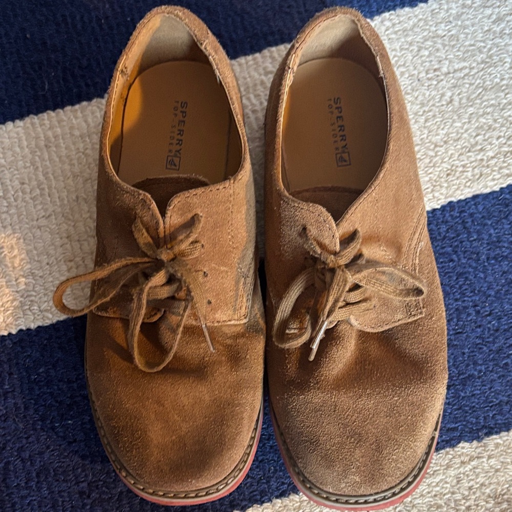 Sperry GUC Boy’s Tan Suede Caspian Shoes Sz 5.5